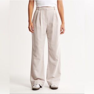 A&F Curve Love Sloane Tailored Wide-Leg Trousers